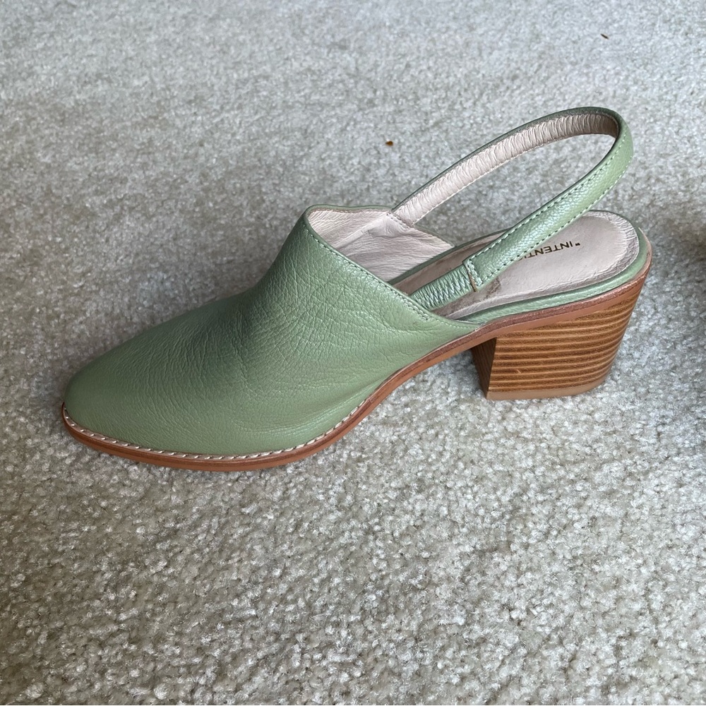 Intentionally Blank Mule Size 39